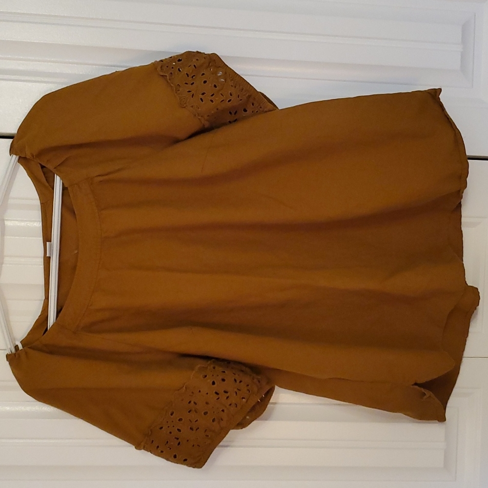 Old Navy Mustard Eyelet Sleeve Blouse